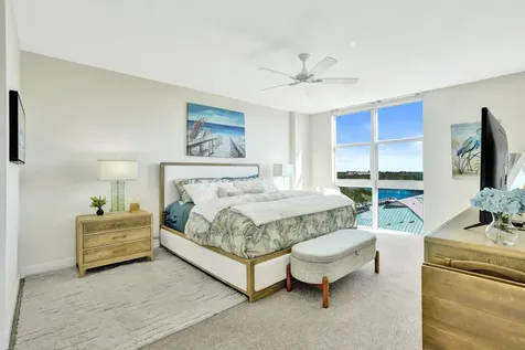 625 Casa Loma Boulevard Boynton Beach FL 33435