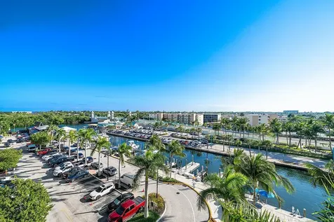 625 Casa Loma Boulevard Boynton Beach FL 33435