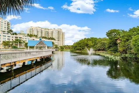 625 Casa Loma Boulevard Boynton Beach FL 33435