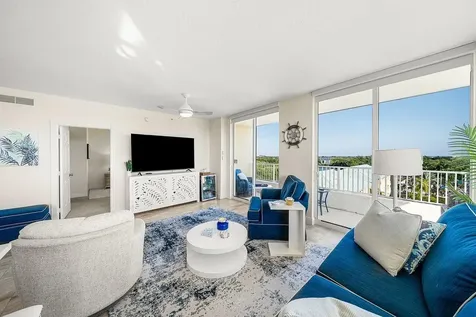 625 Casa Loma Boulevard Boynton Beach FL 33435