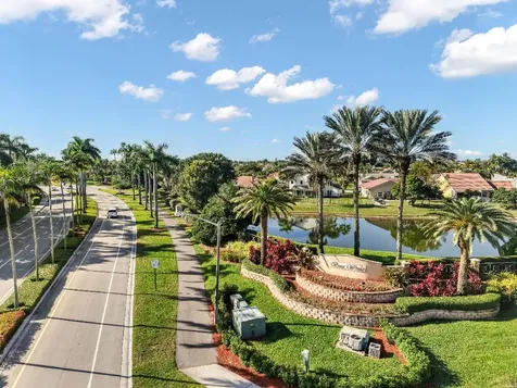 22072 Aqua Court Boca Raton FL 33428