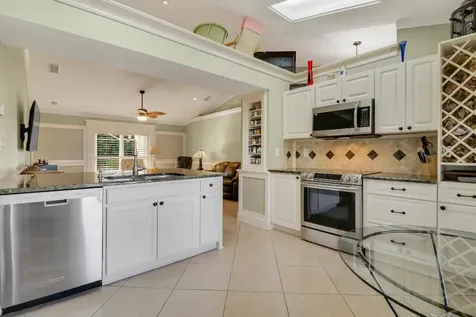 5822 NW Begonia Avenue Port St Lucie FL 34986