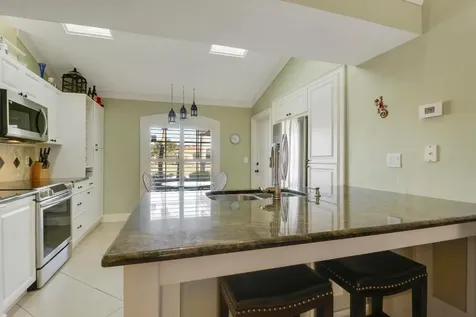5822 NW Begonia Avenue Port St Lucie FL 34986