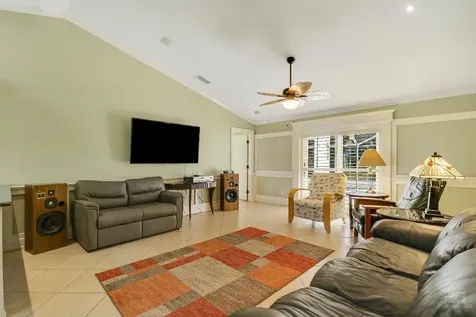 5822 NW Begonia Avenue Port St Lucie FL 34986