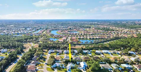 5822 NW Begonia Avenue Port St Lucie FL 34986
