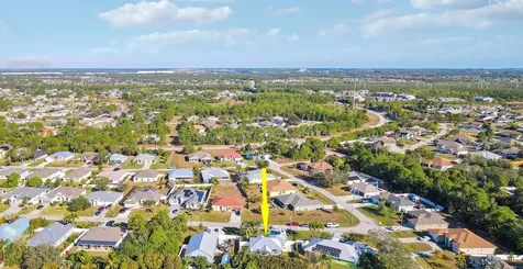 5822 NW Begonia Avenue Port St Lucie FL 34986