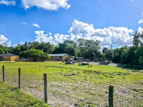 12884 60th Street N West Palm Beach FL 33411