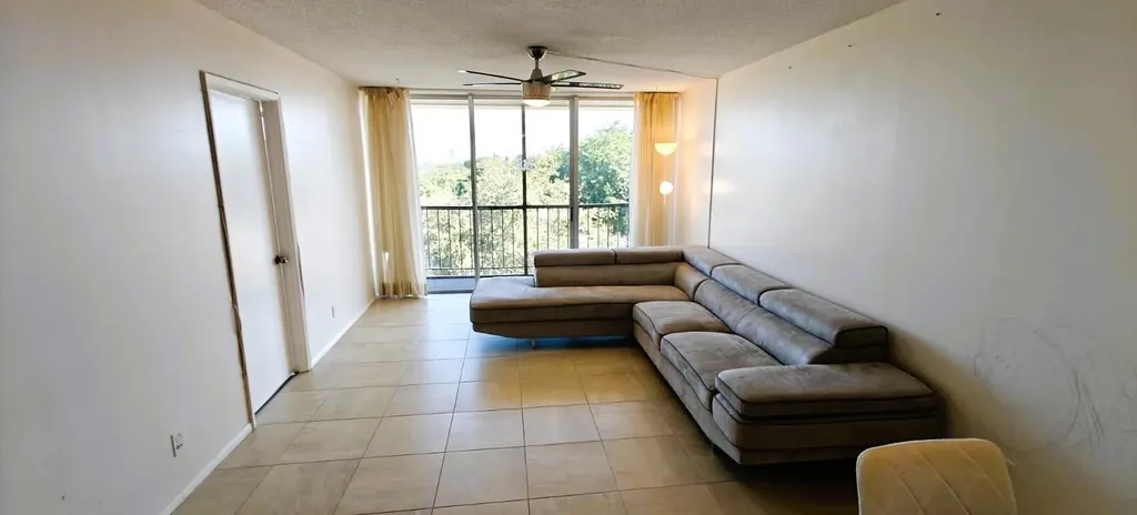 4501 NE 21st Avenue Fort Lauderdale FL 33308