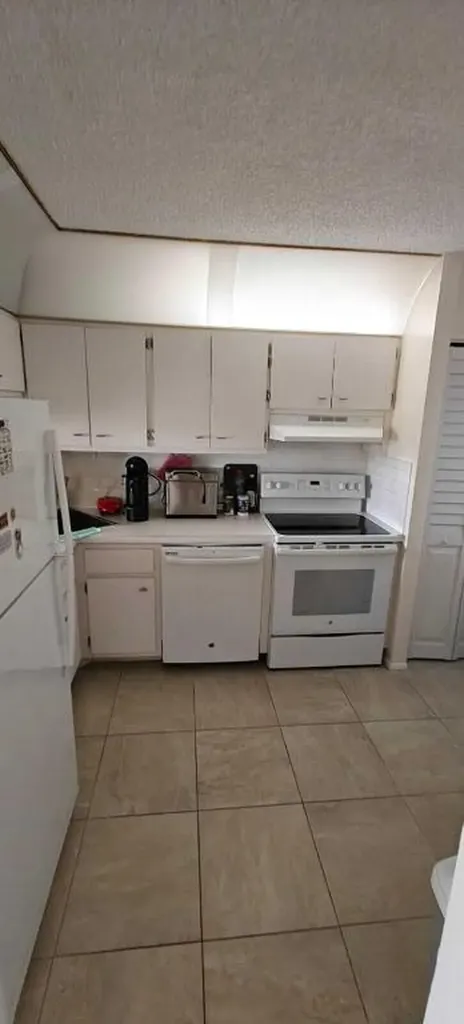 4501 NE 21st Avenue Fort Lauderdale FL 33308