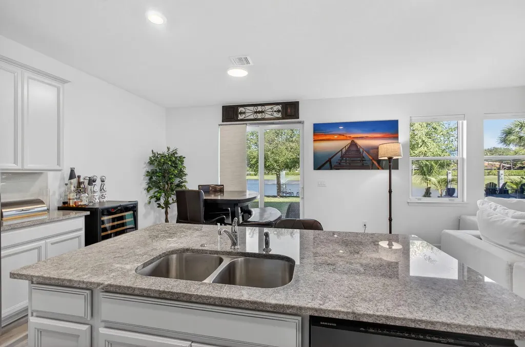 1822 Lake Cove Drive Lake Worth FL 33460