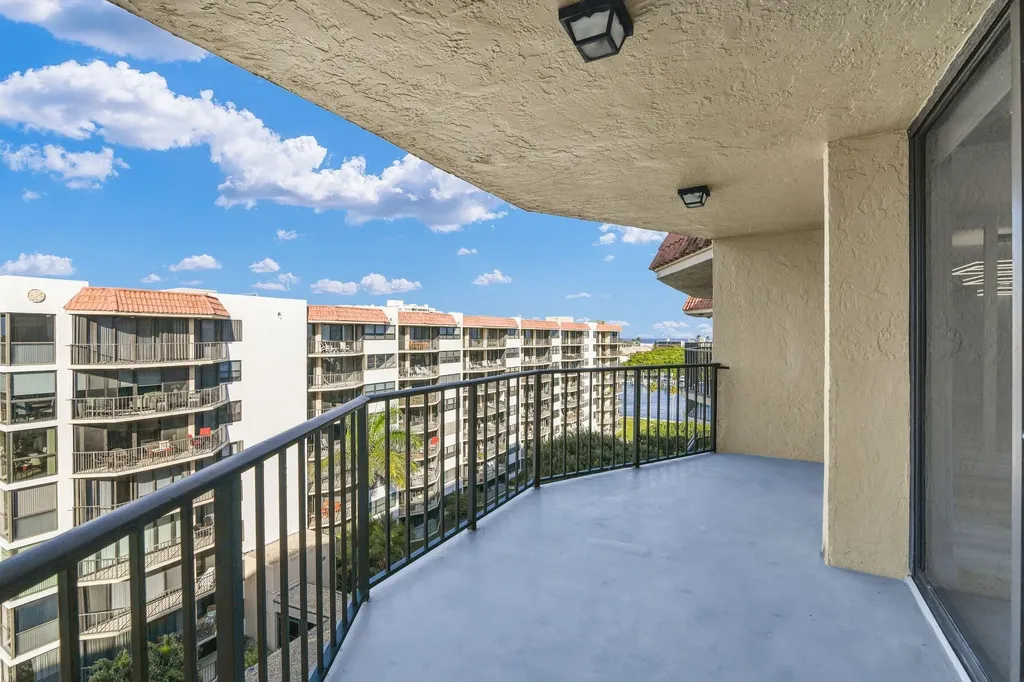859 Jeffery Street Boca Raton FL 33487