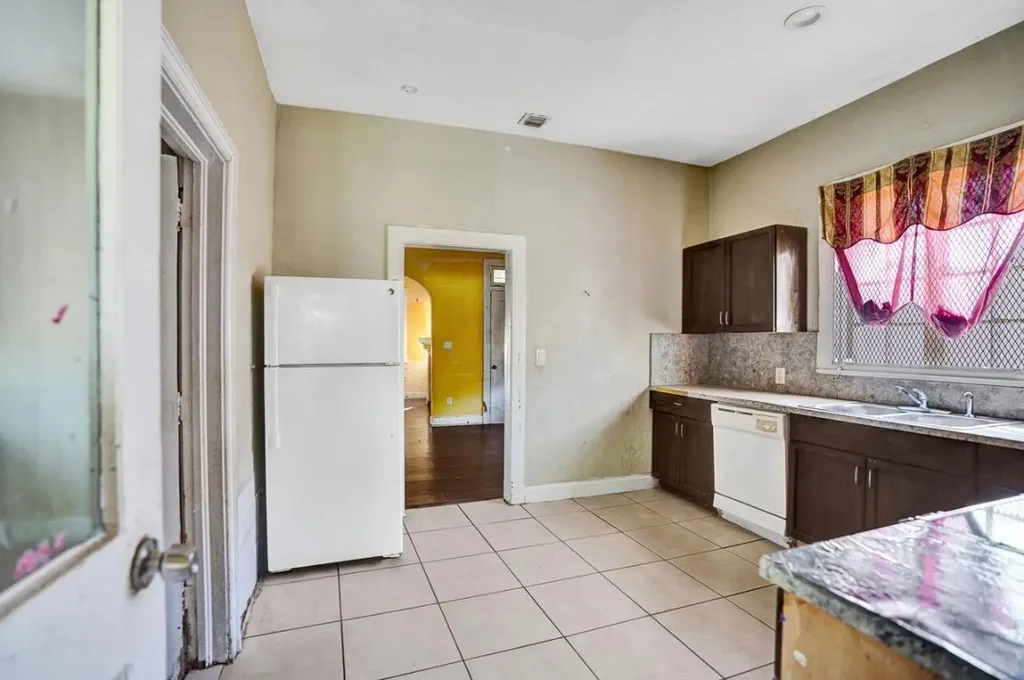 627 30th Street West Palm Beach FL 33407