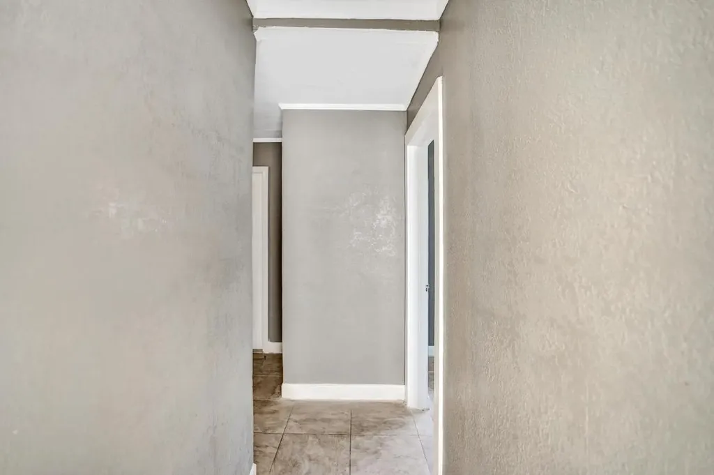627 30th Street West Palm Beach FL 33407