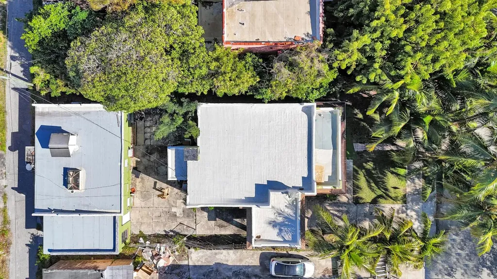 627 30th Street West Palm Beach FL 33407