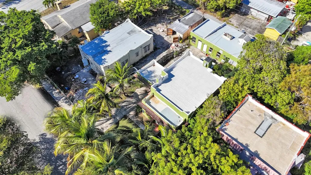 627 30th Street West Palm Beach FL 33407
