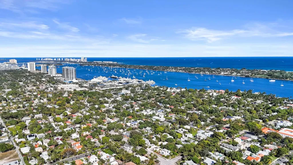 627 30th Street West Palm Beach FL 33407