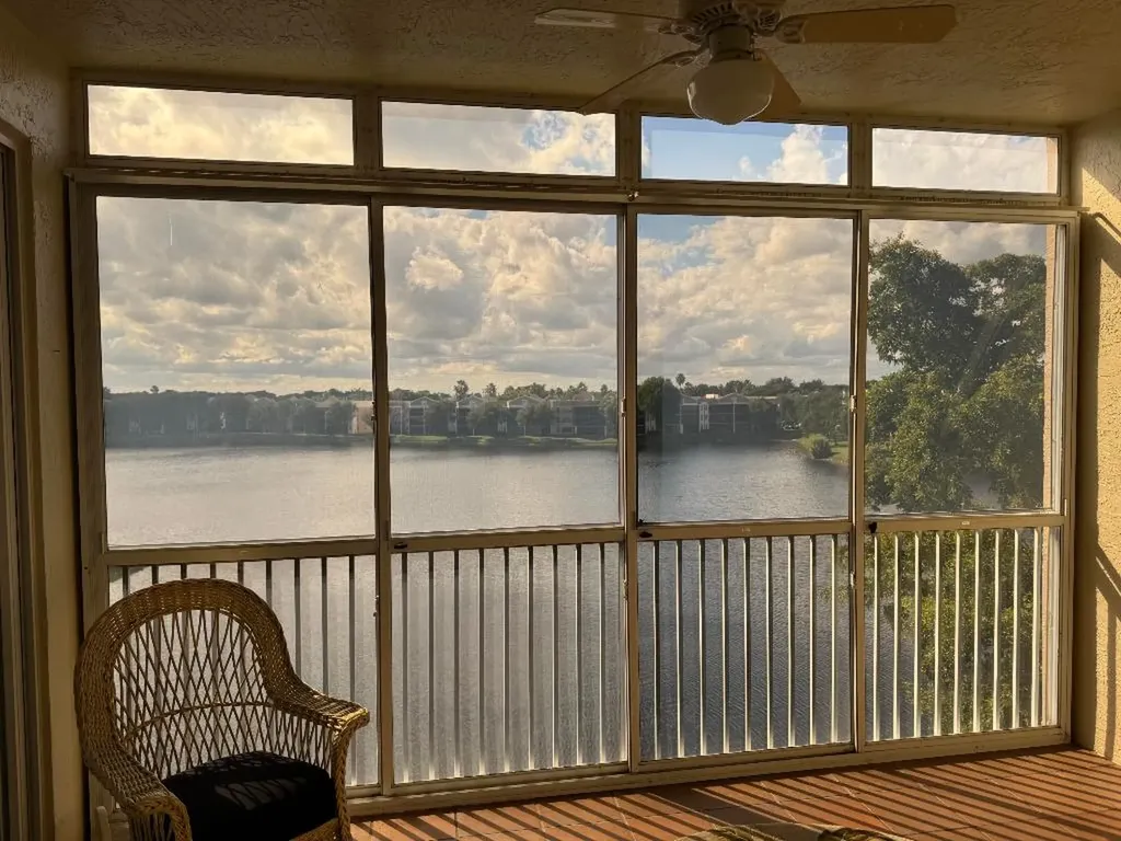 7715 Southampton Terrace Tamarac FL 33321