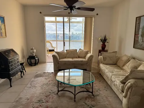 7715 Southampton Terrace Tamarac FL 33321