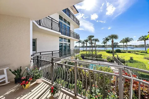 314 Inlet Way Palm Beach Shores FL 33404
