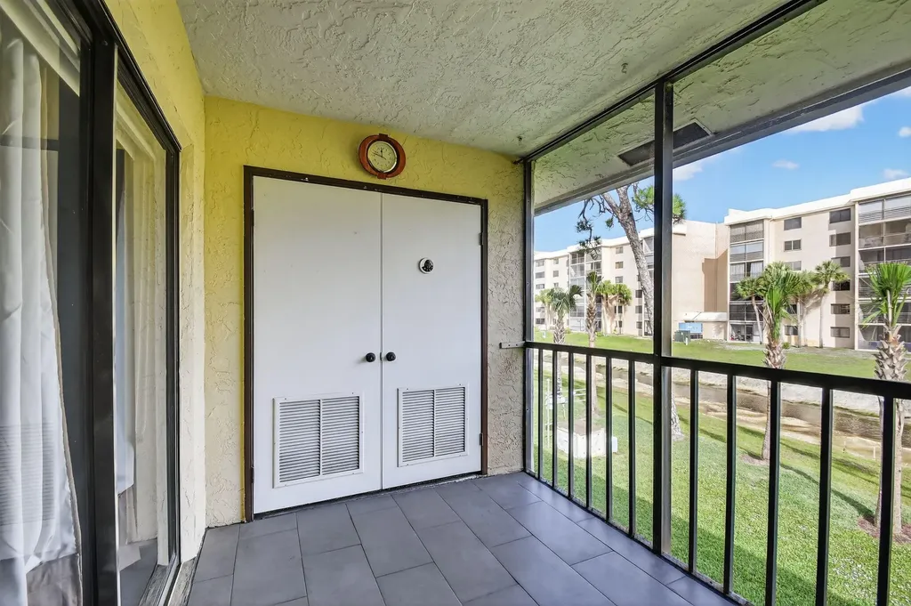 4900 Lucerne Lakes Boulevard Lake Worth FL 33467