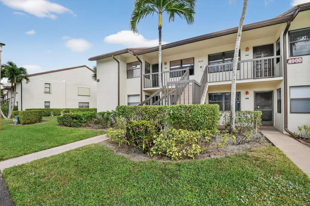 4900 Lucerne Lakes Boulevard Lake Worth FL 33467