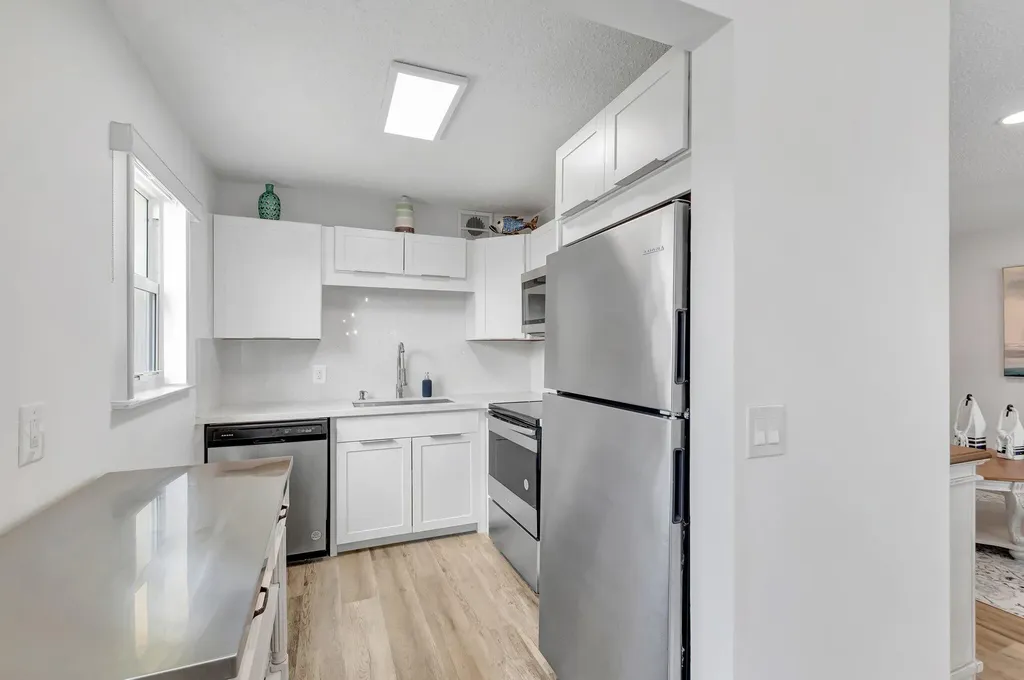 229 Chatham K West Palm Beach FL 33417