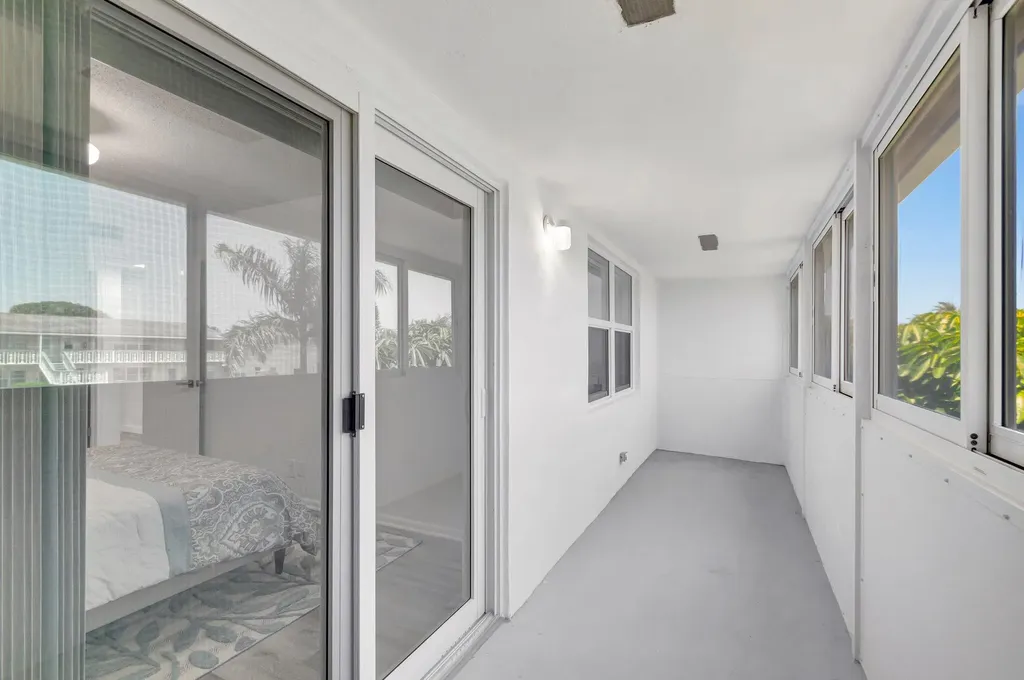 229 Chatham K West Palm Beach FL 33417