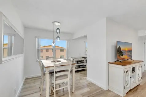 229 Chatham K West Palm Beach FL 33417