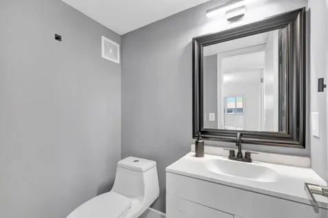 229 Chatham K West Palm Beach FL 33417