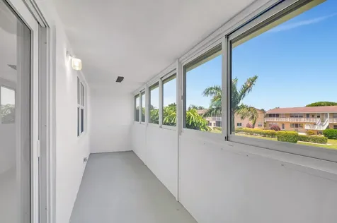 229 Chatham K West Palm Beach FL 33417