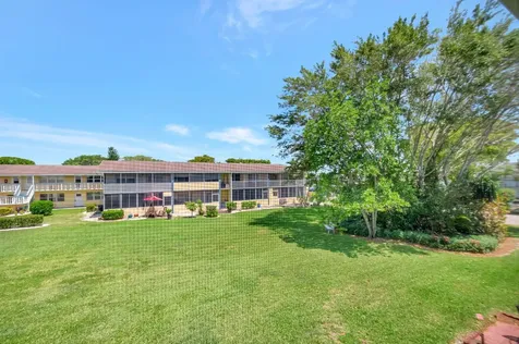 229 Chatham K West Palm Beach FL 33417