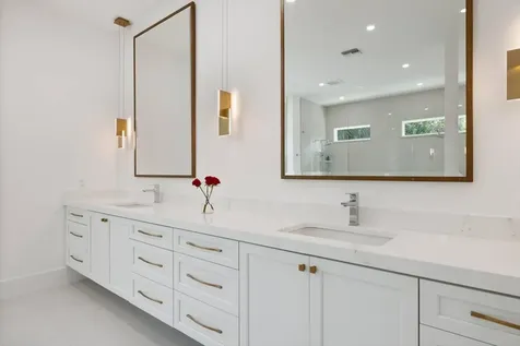 201 Shores Drive Vero Beach FL 32963