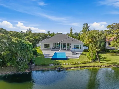 201 Shores Drive Vero Beach FL 32963