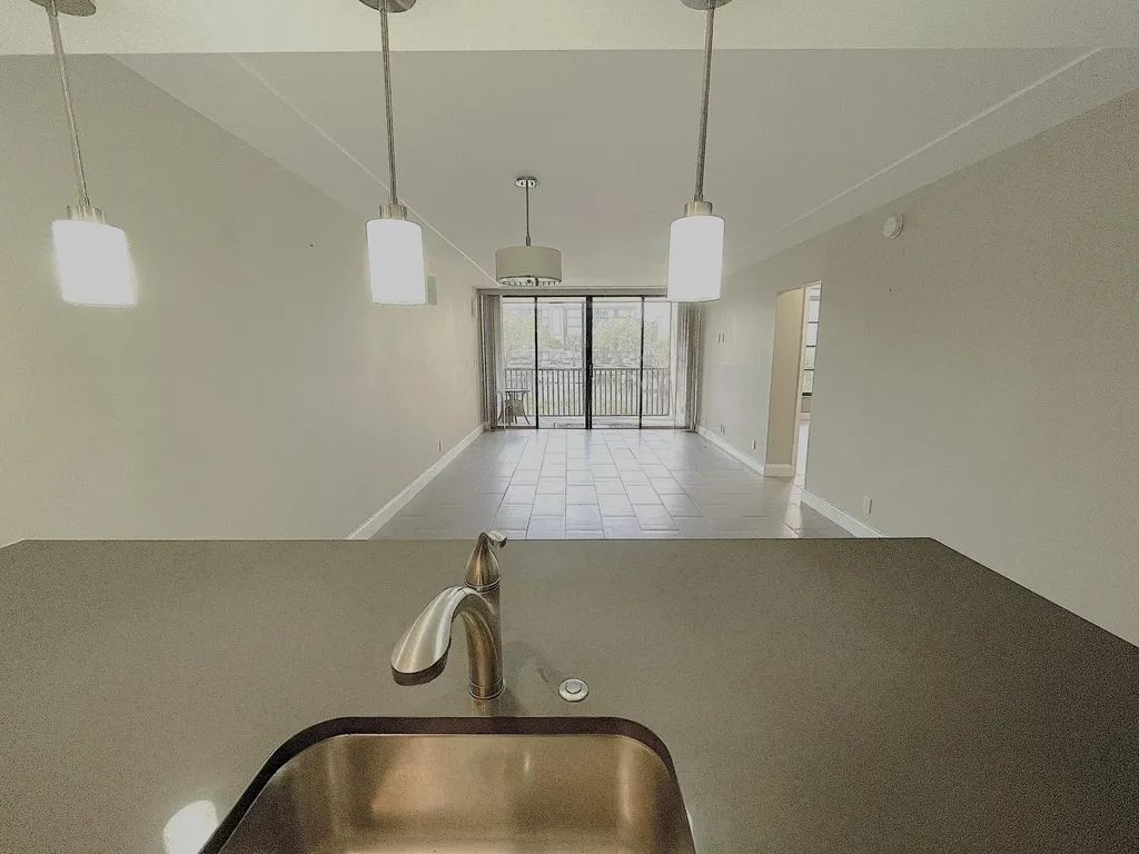 3 Royal Palm Way Boca Raton FL 33432