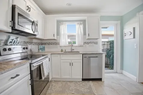 525 N L Street Lake Worth Beach FL 33460