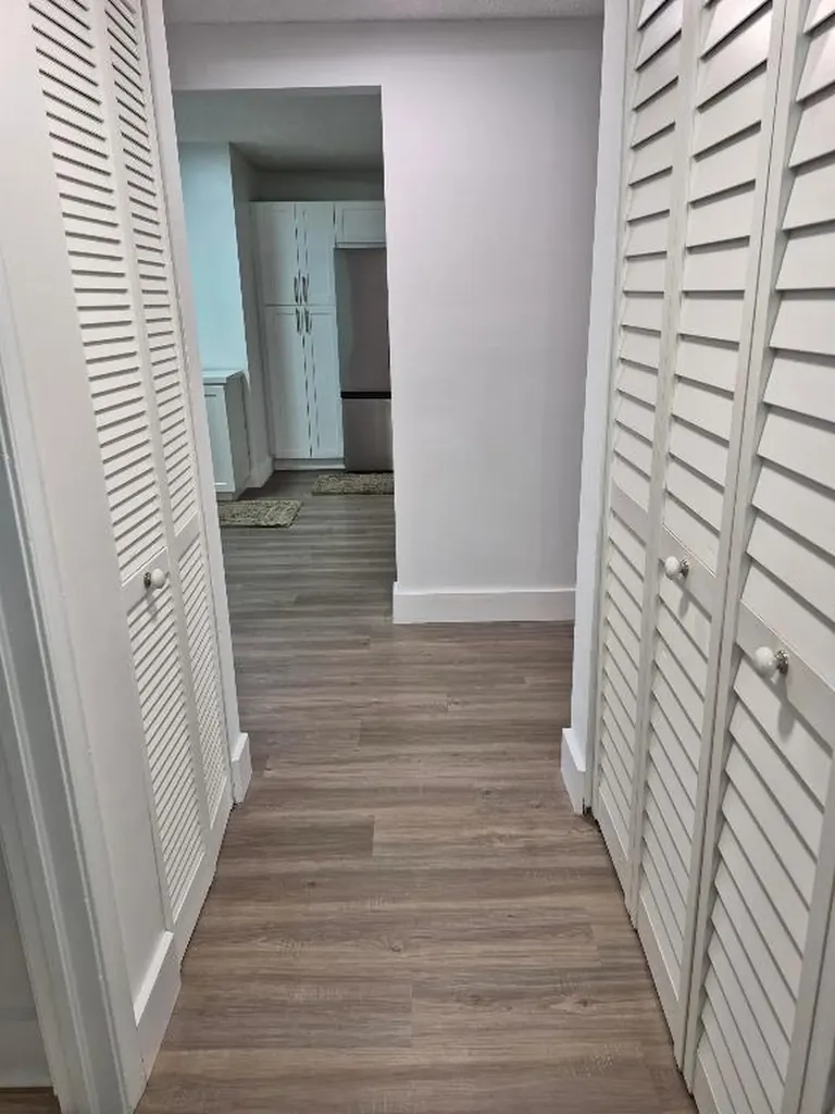 9717 Sills Drive E Boynton Beach FL 33437