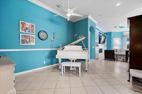 6645 Via Alfieri Lake Worth FL 33467
