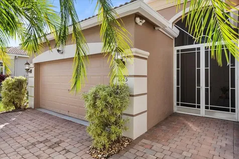 6645 Via Alfieri Lake Worth FL 33467