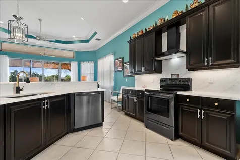 6645 Via Alfieri Lake Worth FL 33467