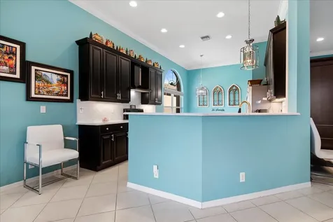 6645 Via Alfieri Lake Worth FL 33467