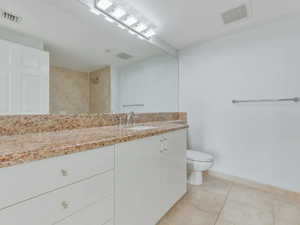 625 Casa Loma Boulevard Boynton Beach FL 33435