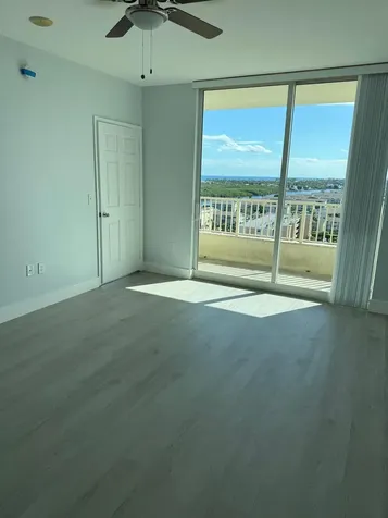 625 Casa Loma Boulevard Boynton Beach FL 33435