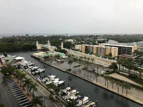 625 Casa Loma Boulevard Boynton Beach FL 33435