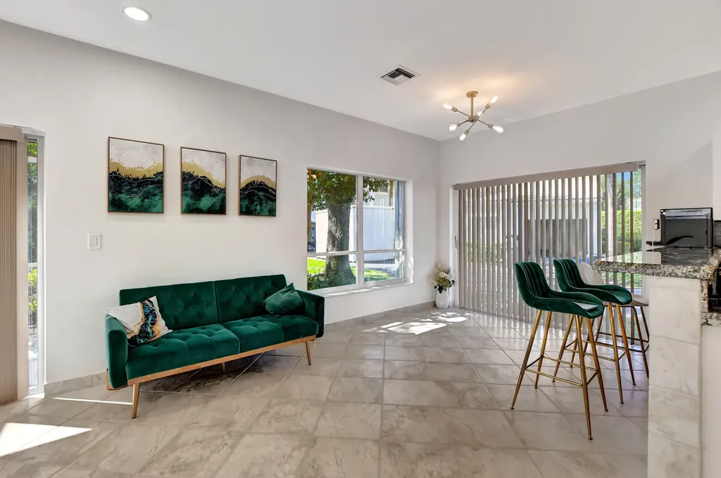 7363 Panache Way Boca Raton FL 33433