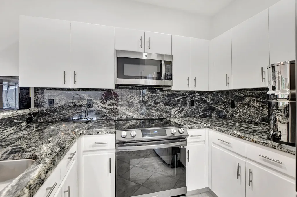 7363 Panache Way Boca Raton FL 33433