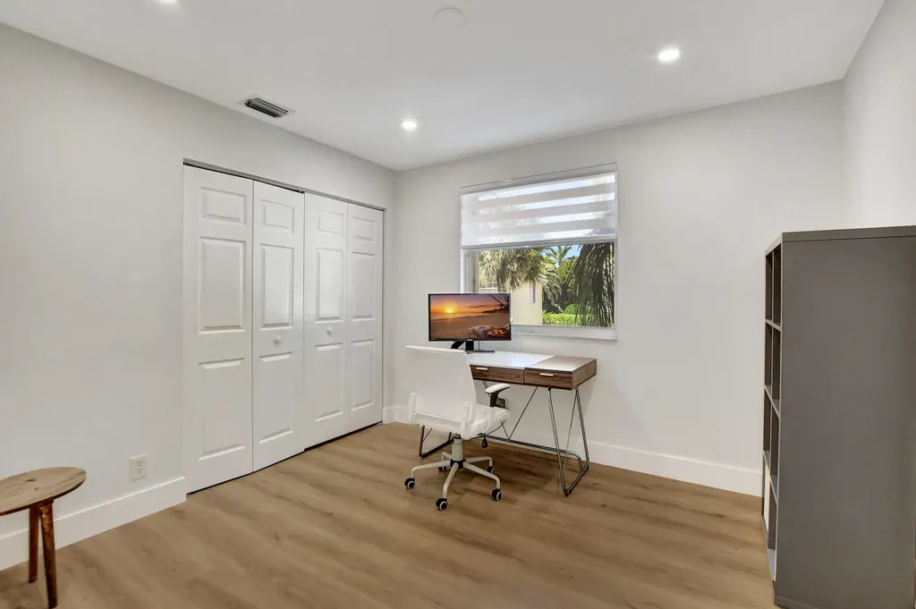 7363 Panache Way Boca Raton FL 33433