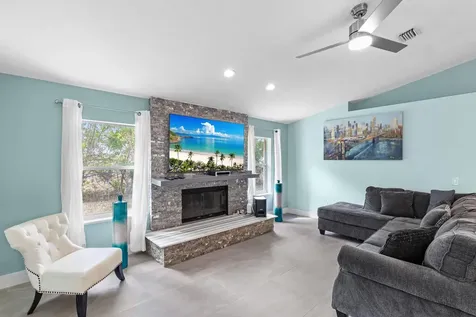 4661 NW Bogi Court Port St Lucie FL 34983
