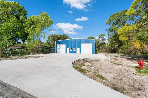 2933 Harson Way Fort Pierce FL 34946