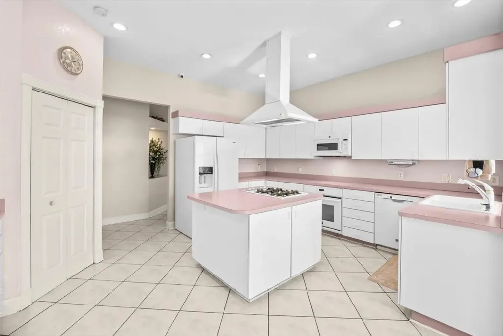 156 SW Saratoga Avenue Port St Lucie FL 34953