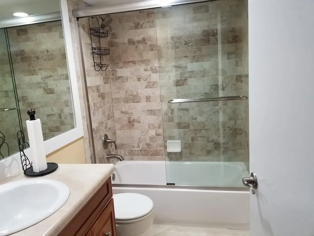 2001 W Woolbright Road Boynton Beach FL 33426